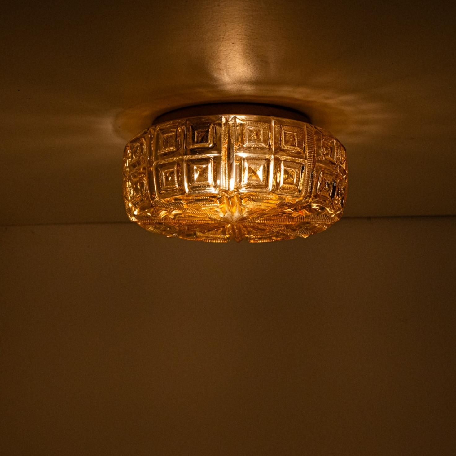 Mehrere schöne Glasfassungen/Wandleuchten von Tynell, 1960 im Angebot 12