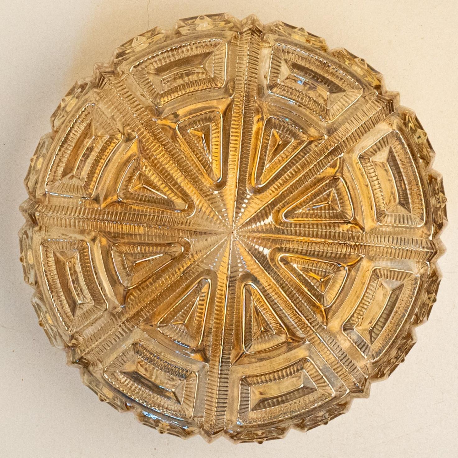 Mid-Century moderno Diverse bellissime plafoniere/apparecchiature in vetro di Tynell, 1960 in vendita