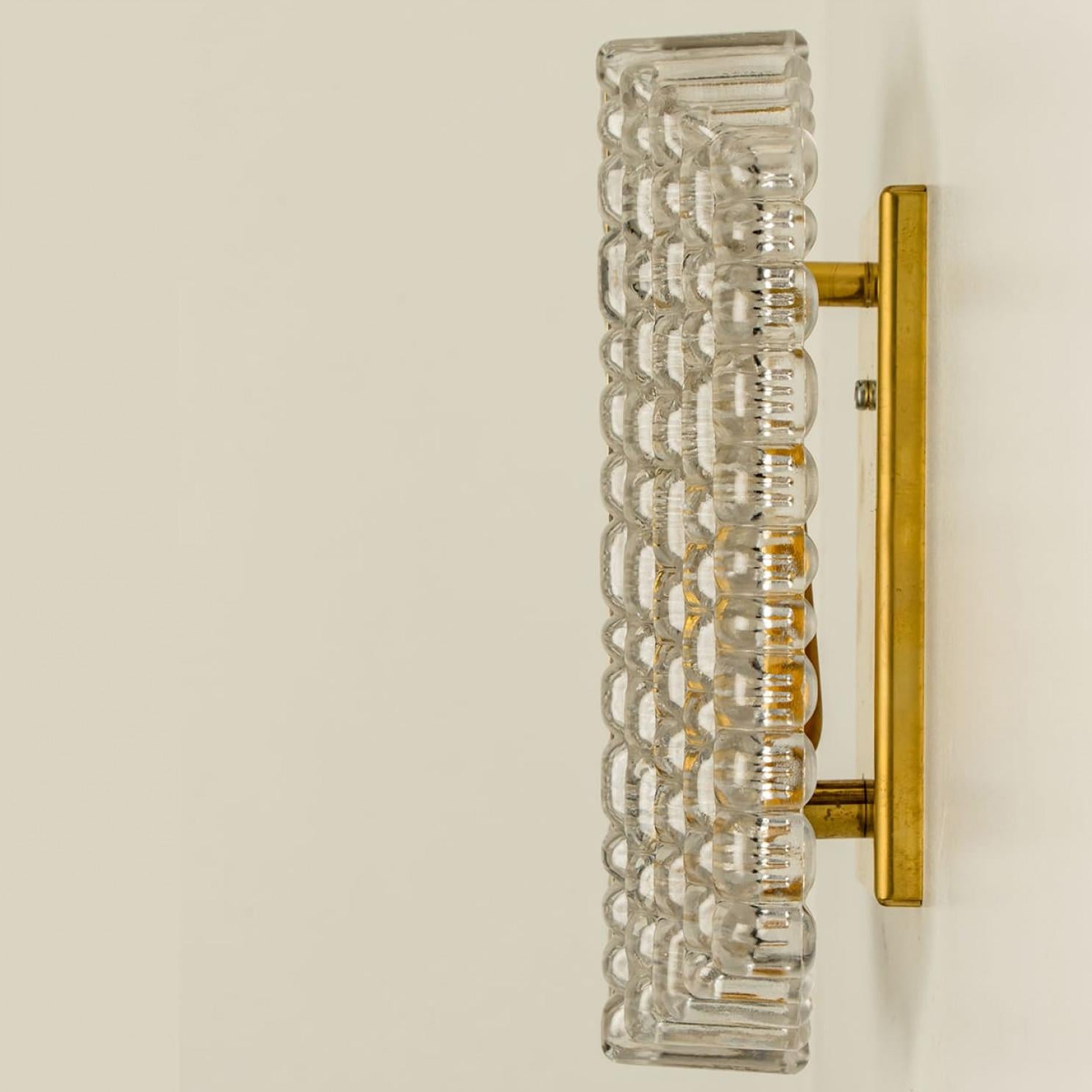 Varios apliques de latón y cristal al estilo de Hillebrand Alemania, años 60 Otro en venta