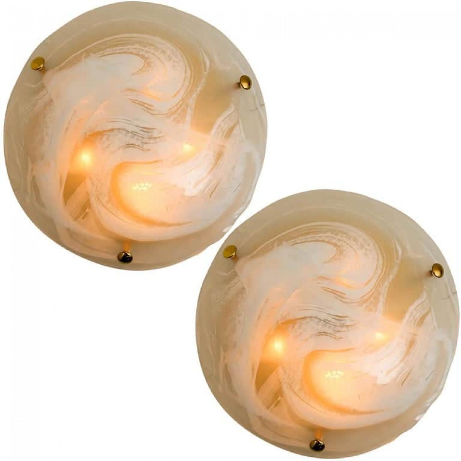Varios apliques o empotrables de cristal de Murano macizo de latón, 2 tamaños en Bueno estado para la venta en Rijssen, NL