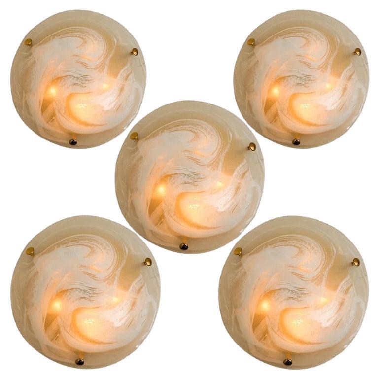Plusieurs Laiton Massive Murano Glass Wall Lights ou Flush Mounts, 2 tailles