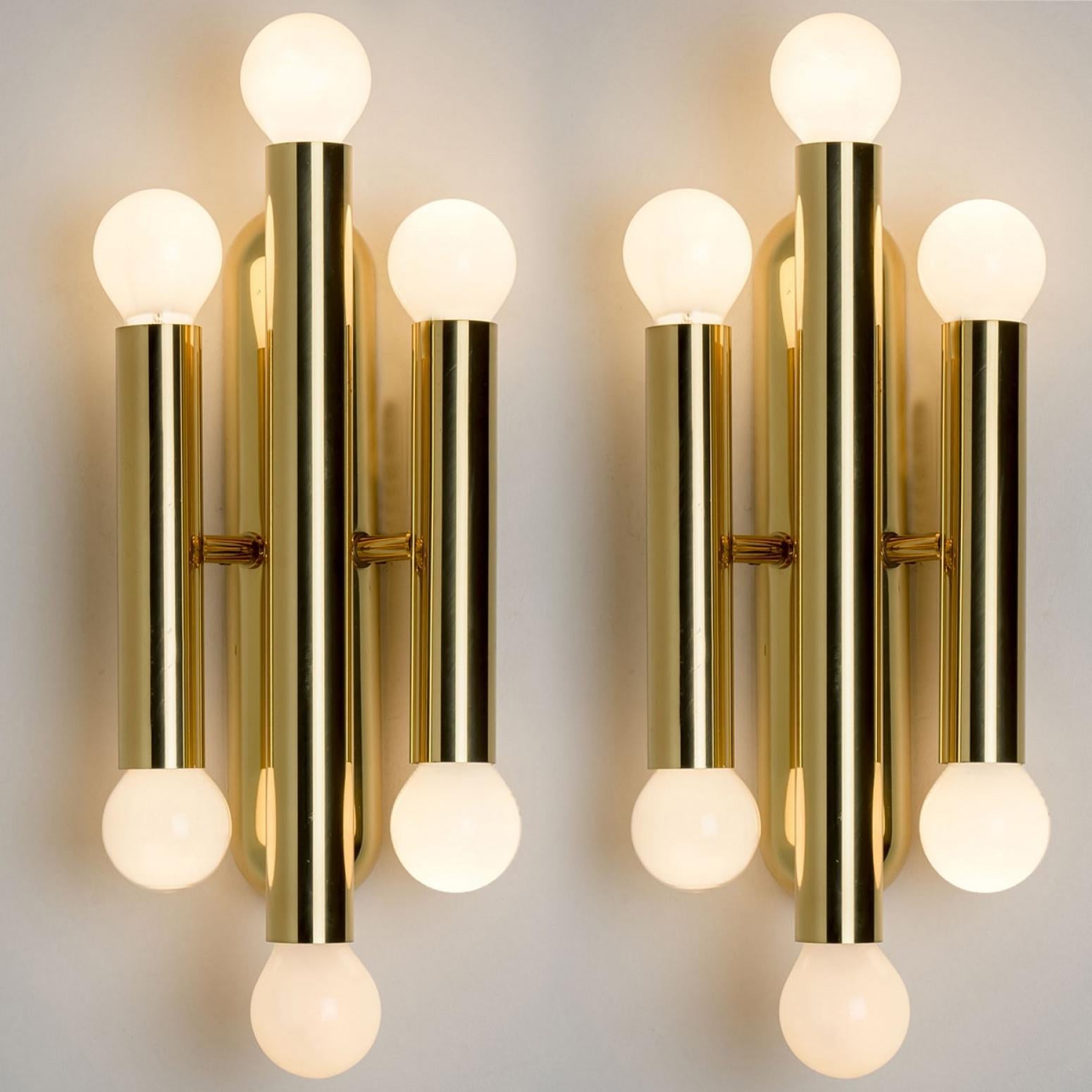 Varios apliques de latón de Sciolari Lighting, Italia Años 70 en venta 4