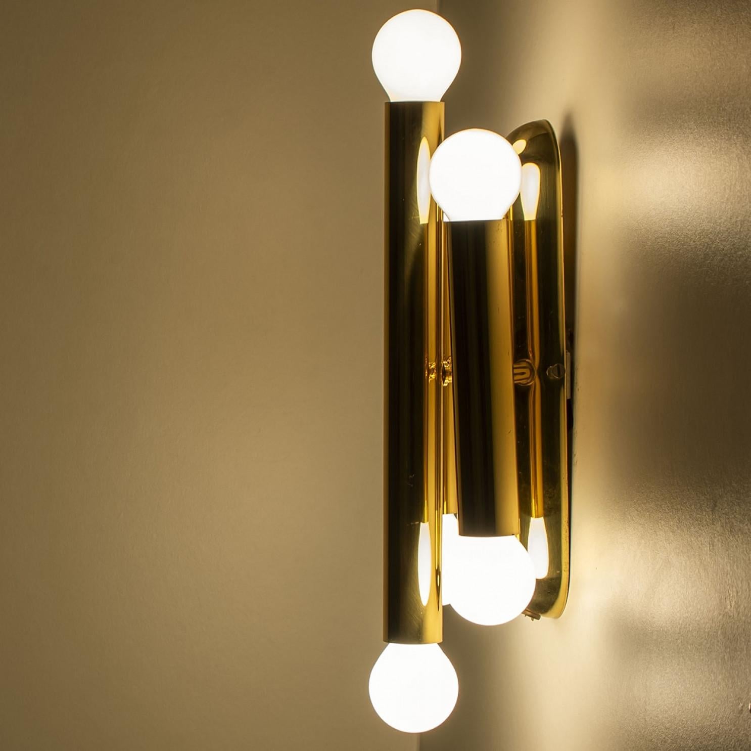 Varios apliques de latón de Sciolari Lighting, Italia Años 70 finales del siglo XX en venta