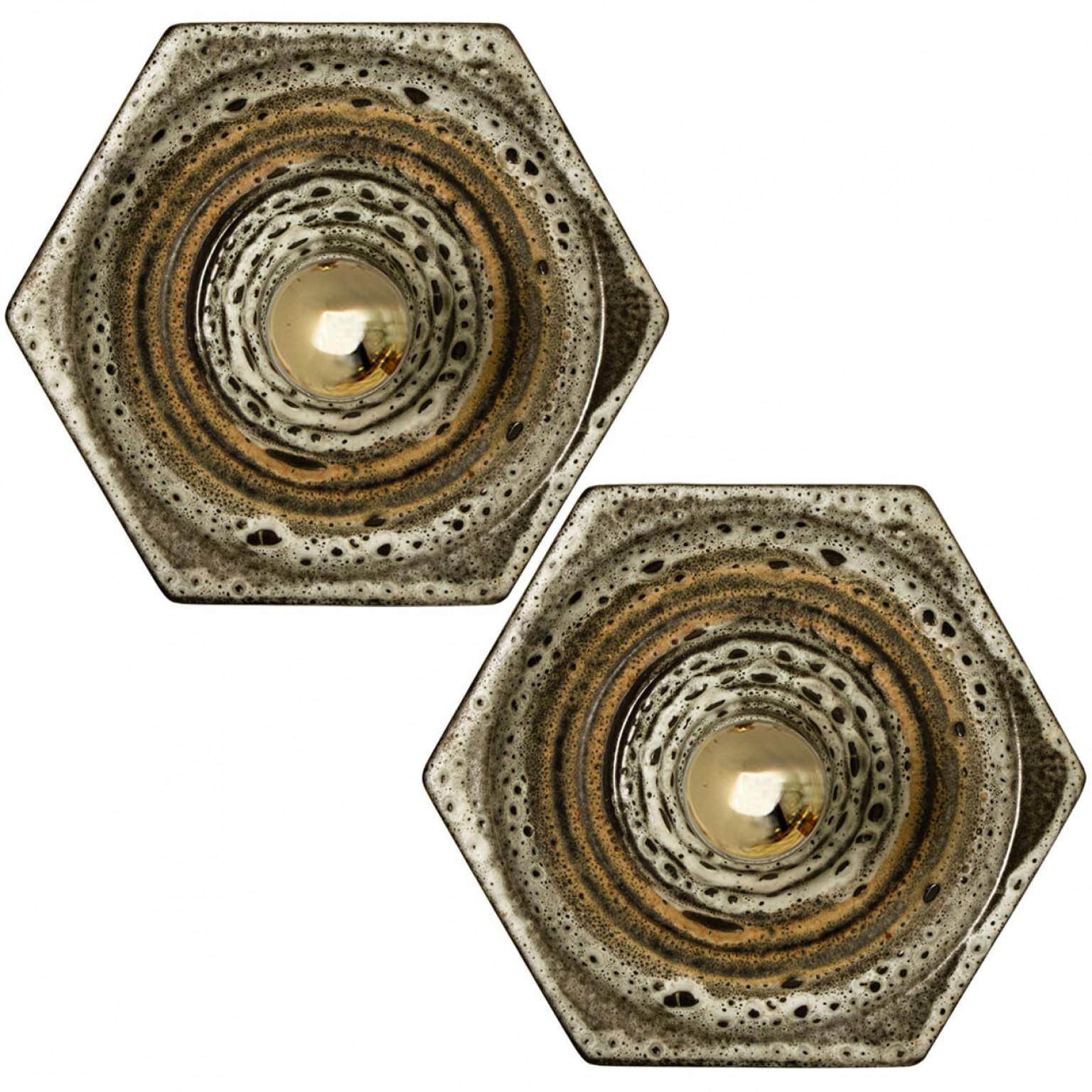 Varios apliques de cerámica vidriada en tonos marrones, 1970 en venta 8