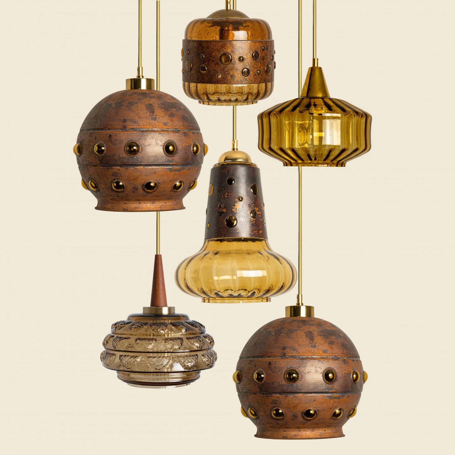 Diverse lampade a sospensione brutaliste in vetro e rame nello stile di Nanny Still, 1960 in vendita 3