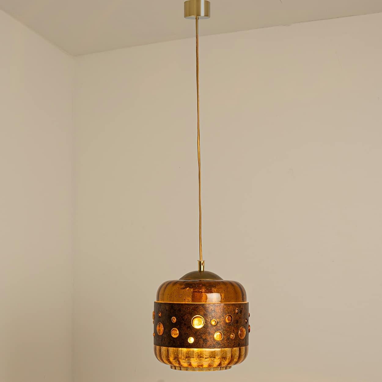 Several Brutalist Copper Glass Pendant Lamp in the style of Nanny Still, 1960 en venta 6