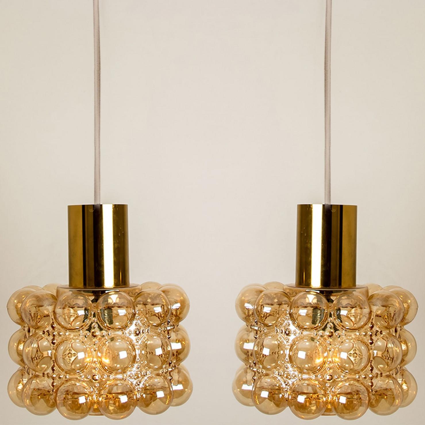 Several Bubble Glass Pendant Lamps by Helena Tynell, 1960 in vendita 5