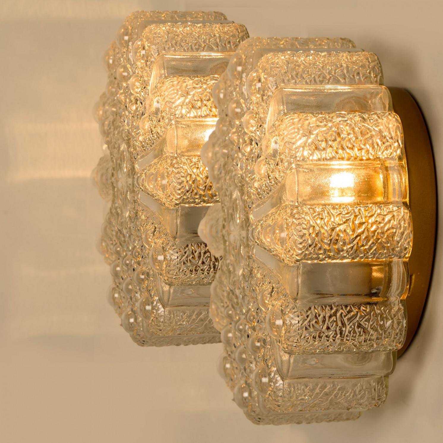 Plusieurs Lights/Flushs en verre bullé dans le style de Tynell, 1960 en vente 9