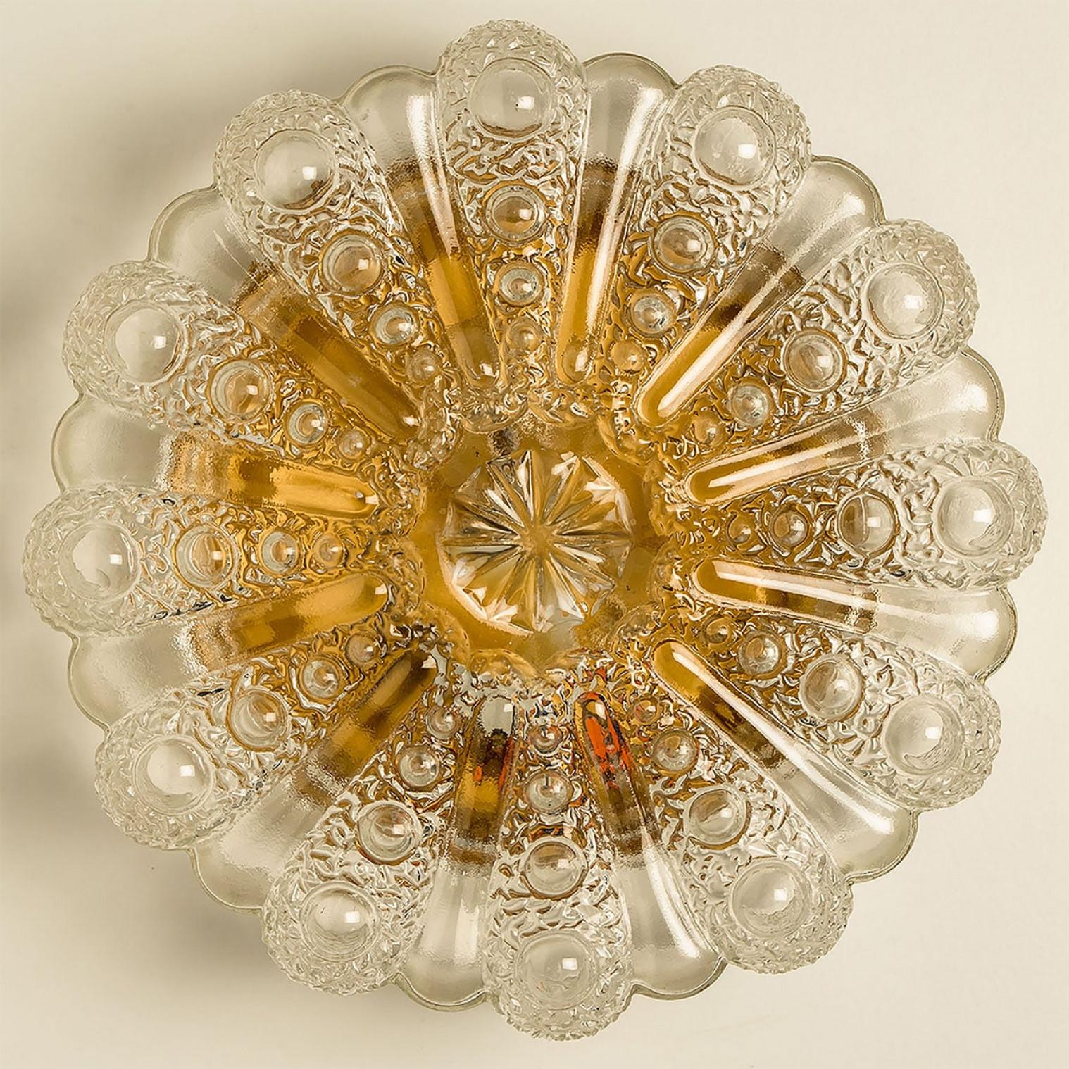 XX secolo Diverse luci da parete/apparecchiature in vetro a bolle nello stile di Tynell, 1960 in vendita