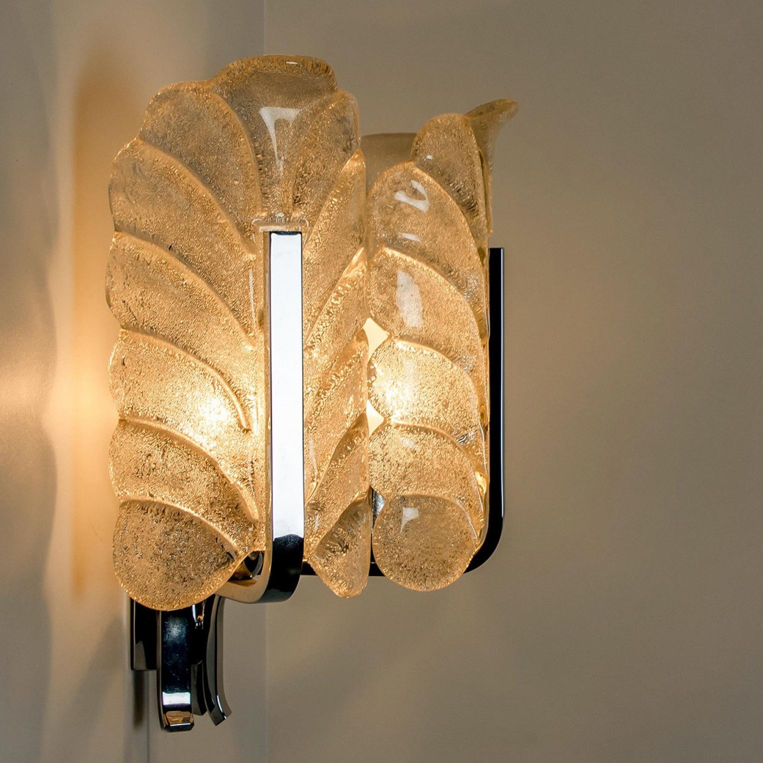 Plusieurs lampes murales en chrome à feuilles de verre Carl Fagerlund par Orrefors, 1960s en vente 1