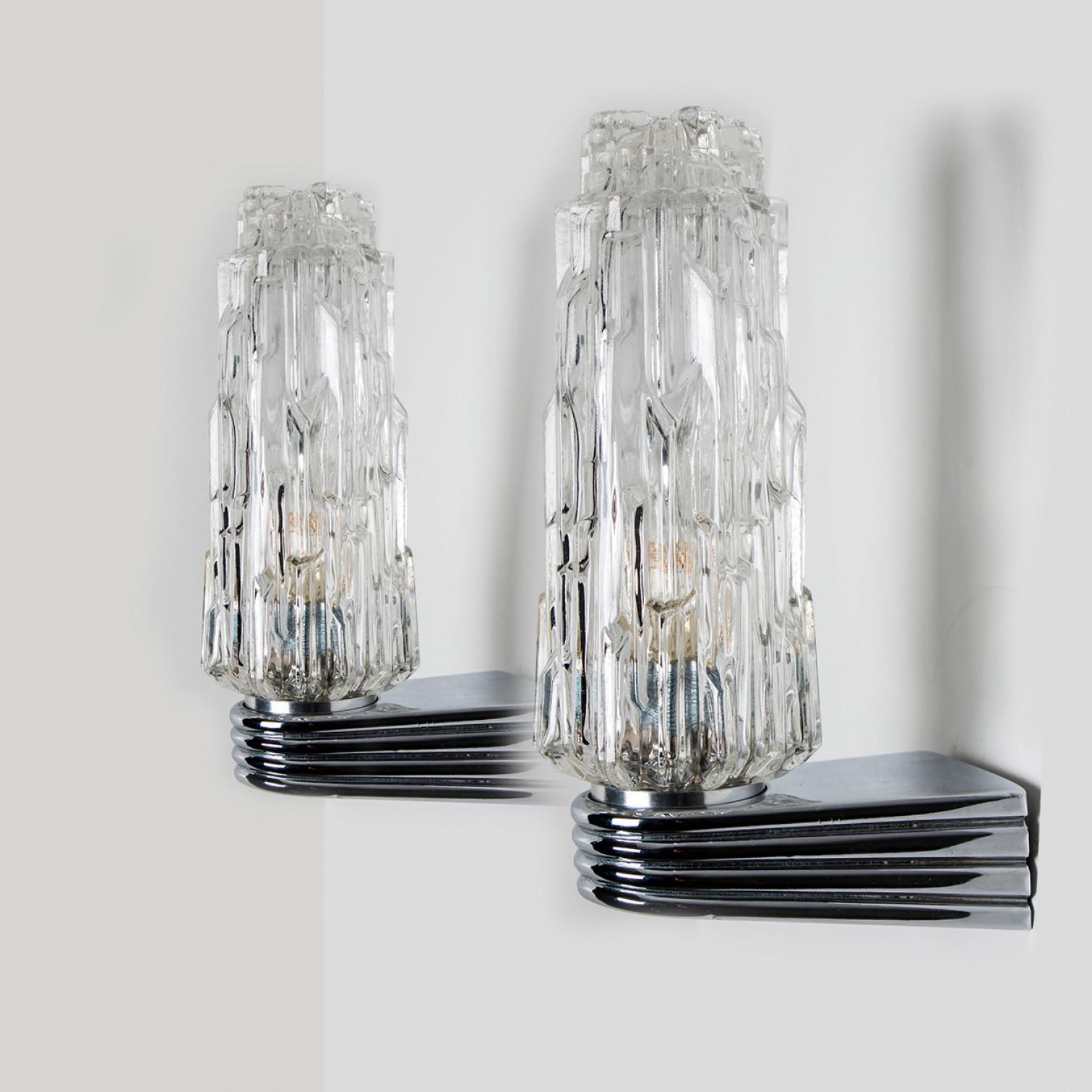 Several Chrome Clear Glass Sconces, 1960 For Sale 4