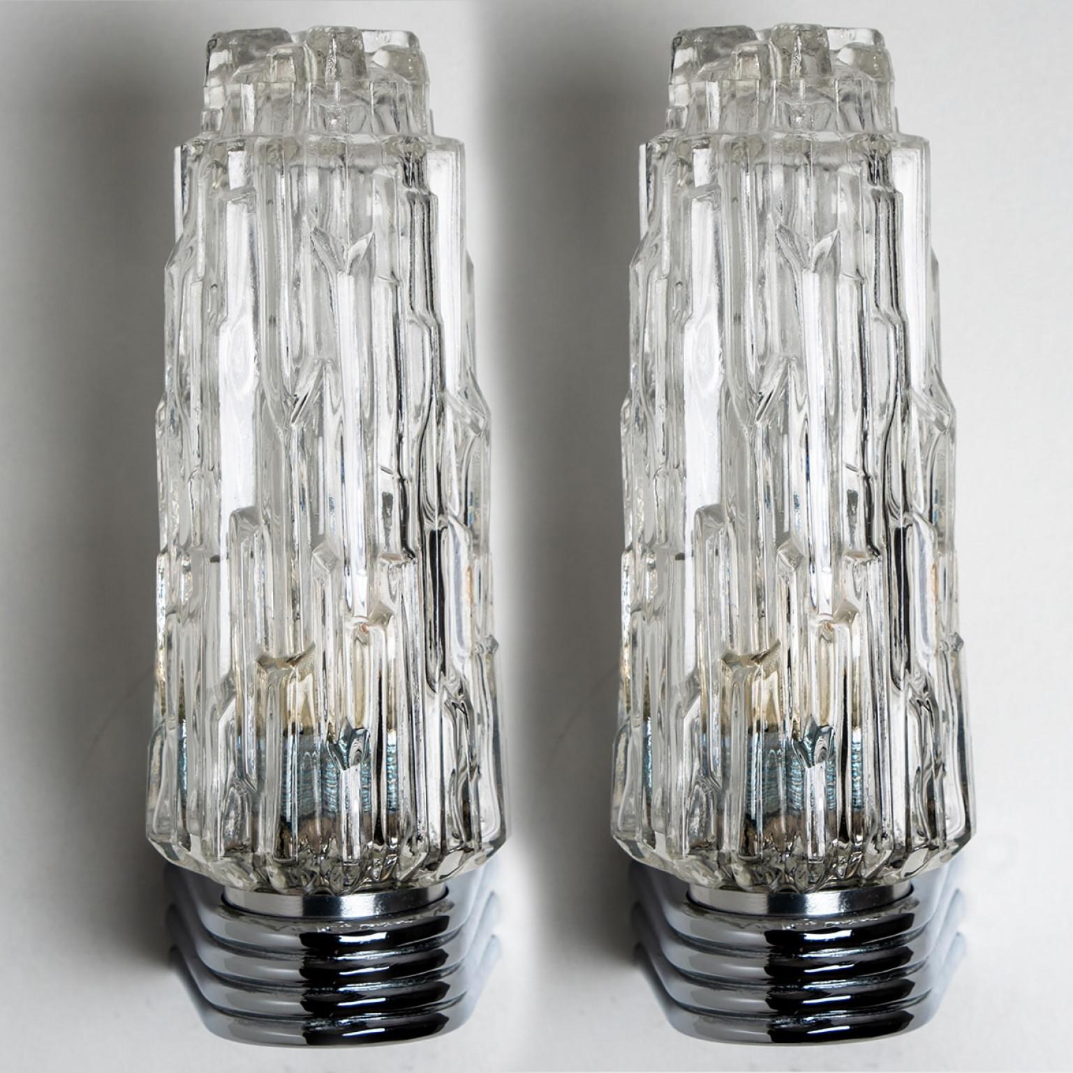 Diverse lampade cromate con vetro trasparente, 1960 in vendita 5