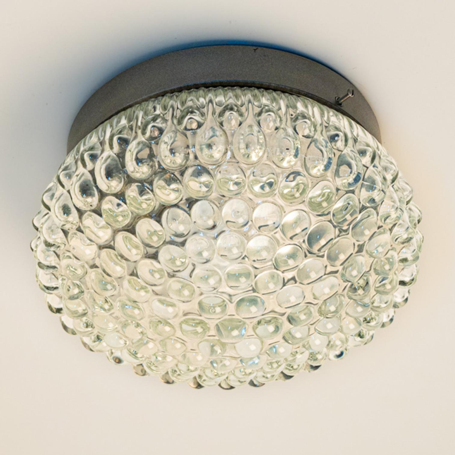 Altro Diverse lampade da parete circolari in vetro di Helena Tynell, 1970 in vendita