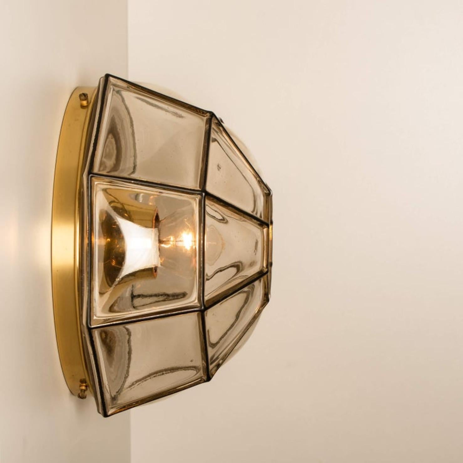 Mid-Century Modern Several  Clear Glass Flush Mount or Wall Light by Limburg, 1960s For Sale
