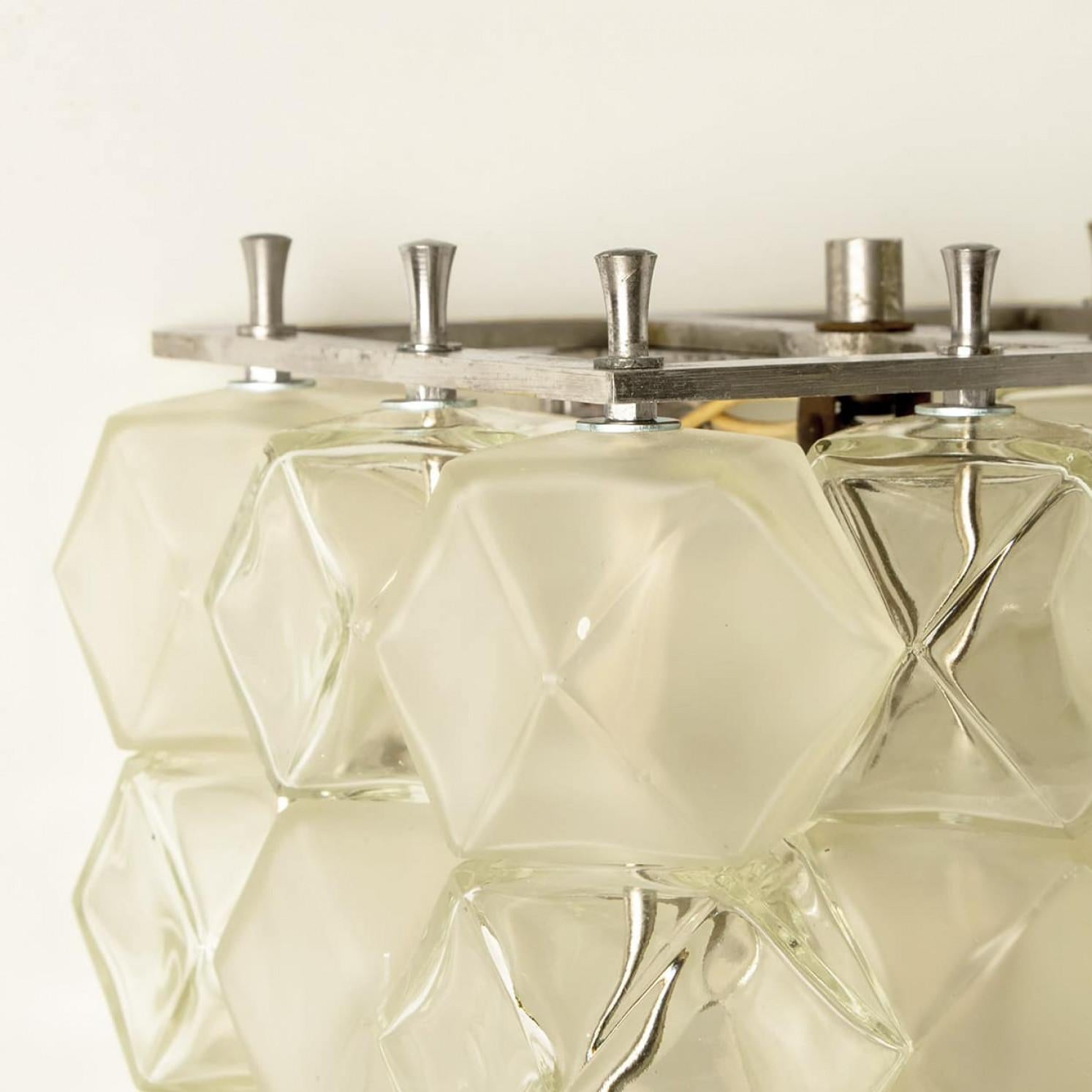 Several  Filvem Voghera Crystal and Nickel Plated Wall Lamps Otro en venta
