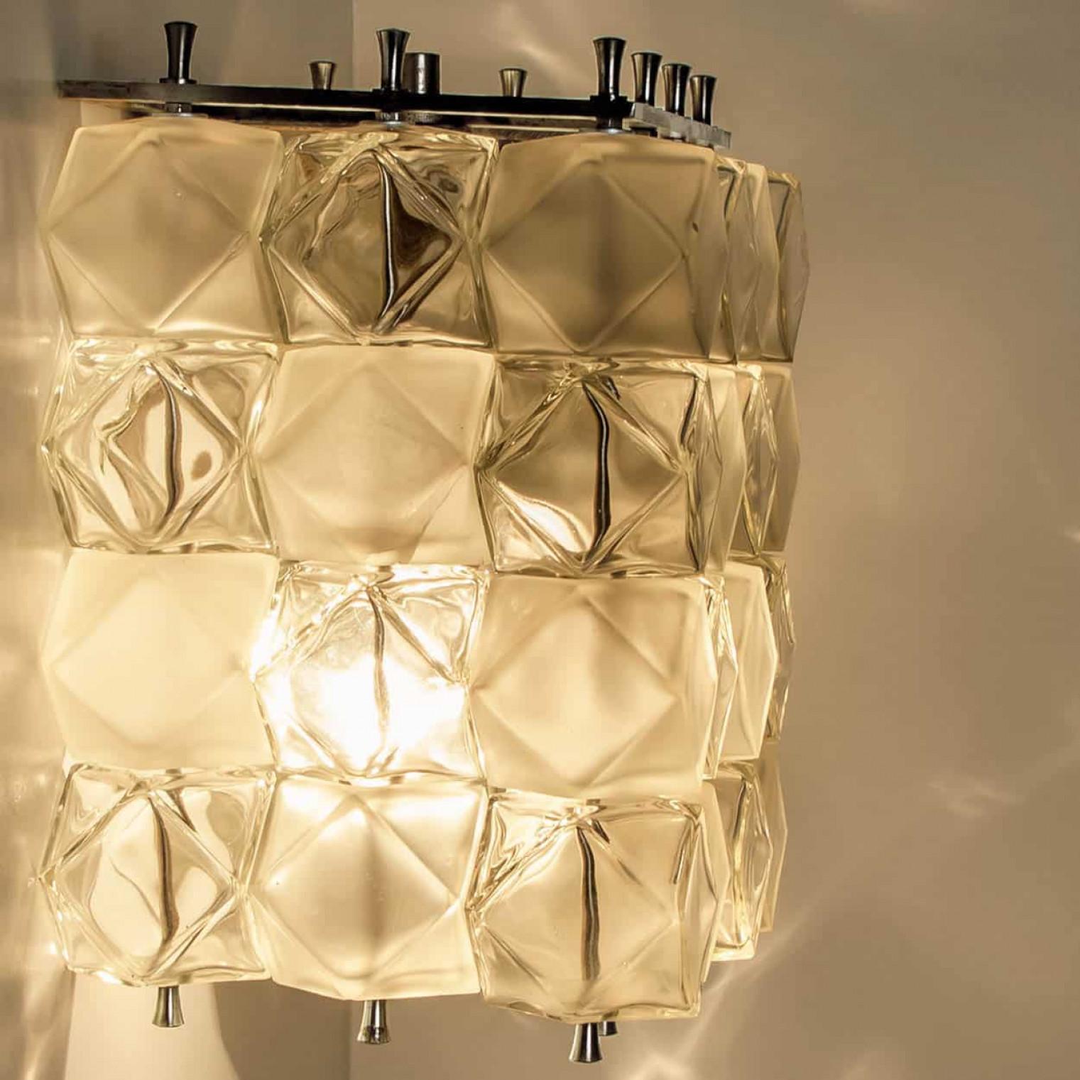 Several  Filvem Voghera Crystal and Nickel Plated Wall Lamps mediados del siglo XX en venta