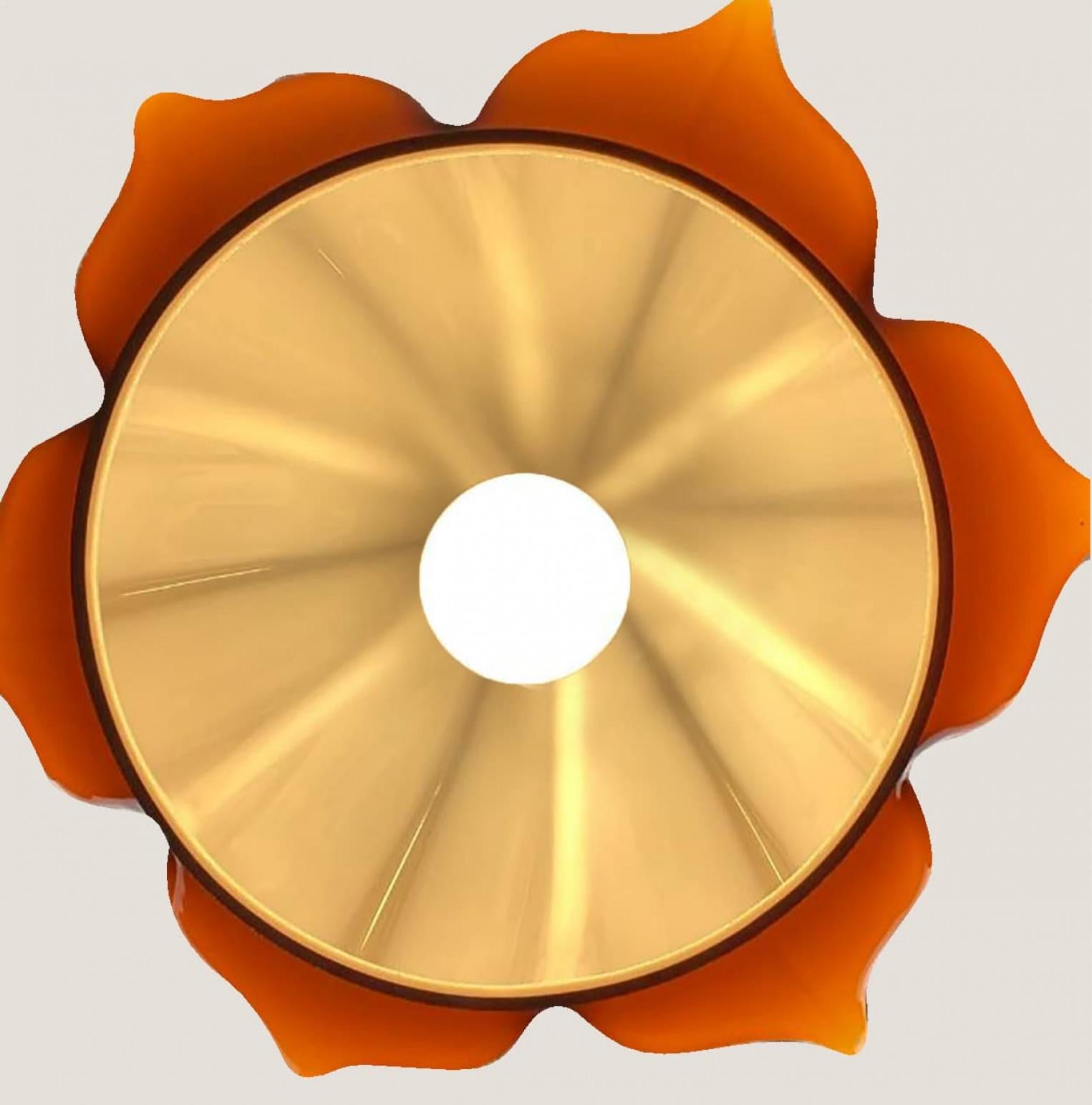 Autre Plusieurs pendentifs en verre opaque marron en forme de fleur, Peill Putzler, 1970 en vente