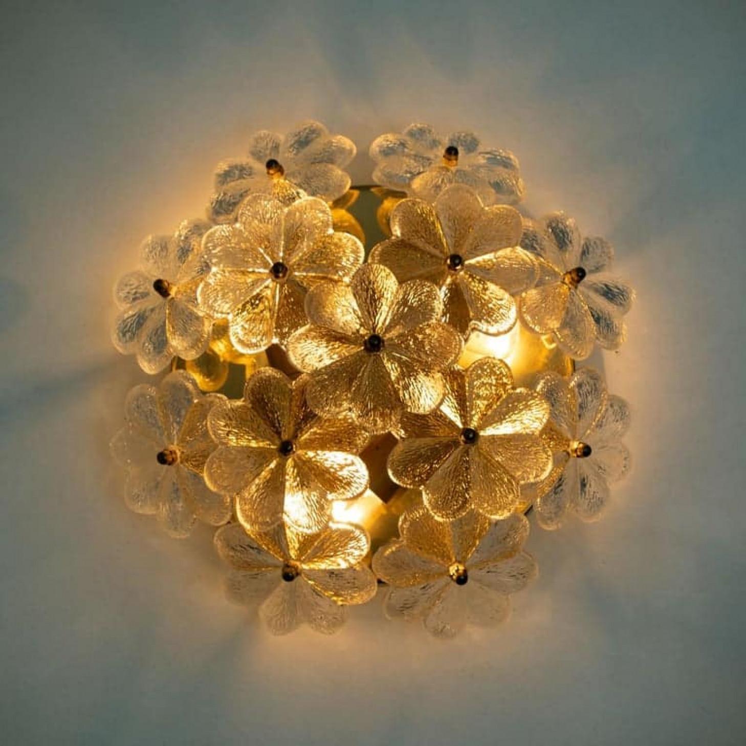 Several Glass and Brass Floral Wall Lights from Ernst Palme, 1970s For Sale 8