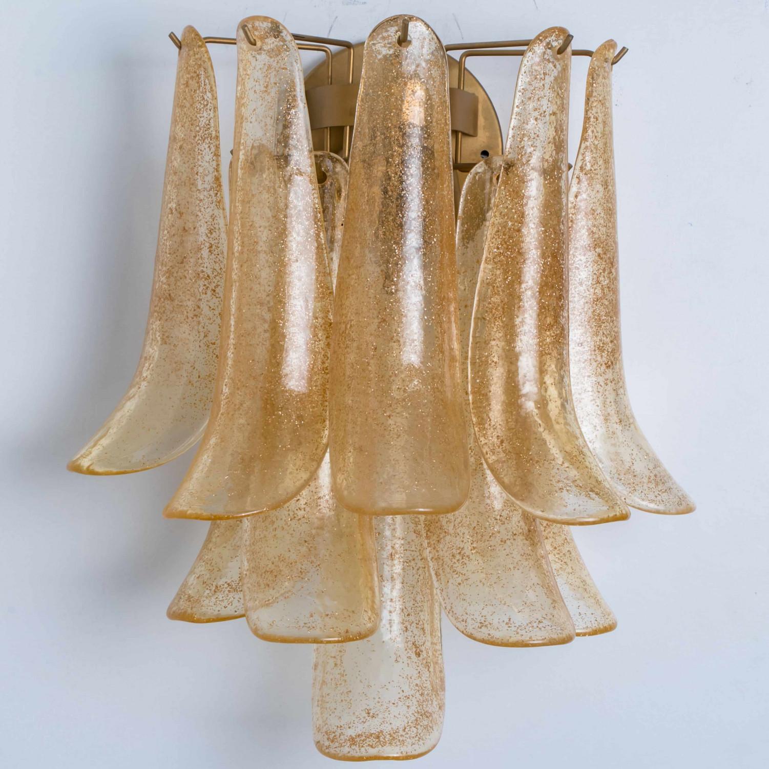 Varios apliques de Murano de cristal ámbar dorado, Italia en venta 1