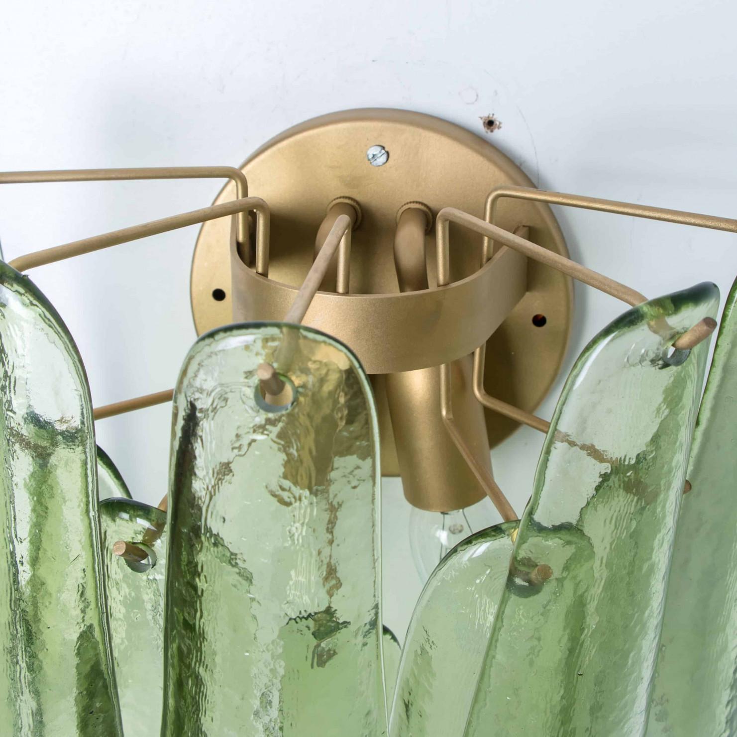 Diverse lampade da parete a forma di foglia in vetro di Murano verde, Italia In condizioni buone in vendita a Rijssen, NL