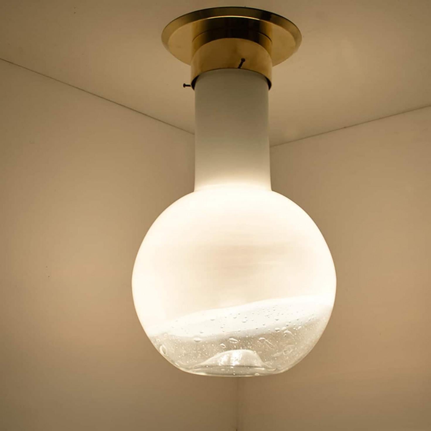 Ottone Diverse lampade da soffitto soffiate a mano di Harrachov, anni '70 in vendita