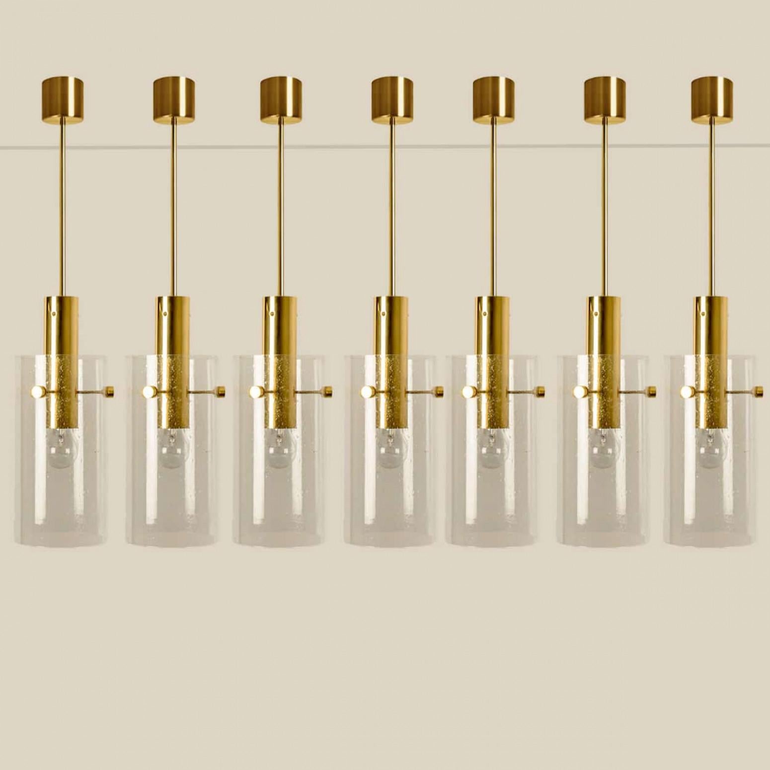 Diversi grandi pendenti in ottone e vetro di Glashütte Limburg, anni '70 In condizioni buone in vendita a Rijssen, NL