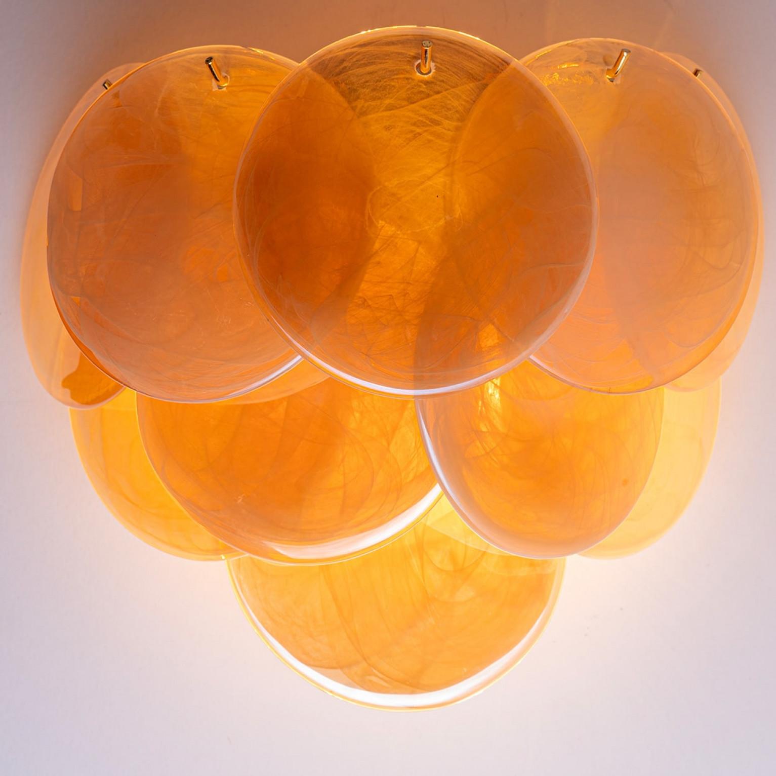 Laiton Several Large Murano Brown Glass Discs and Brass Wall Lights, Italy en vente