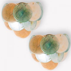 Diversi grandi dischi di vetro marrone-verde di Murano e lampade da parete in ottone, Italia