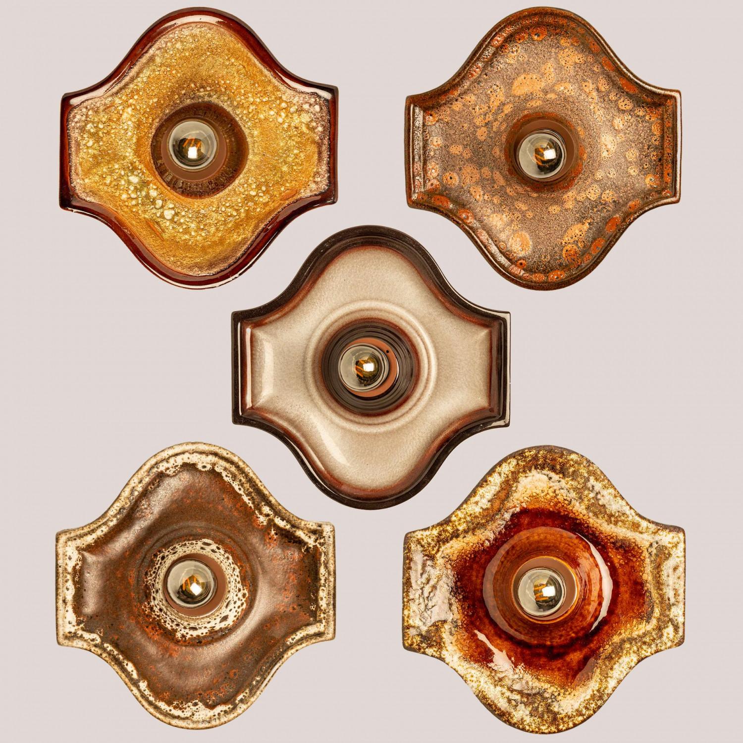 Several Oval Ceramic Wall Lights, 1970 In Good Condition For Sale In Rijssen, NL