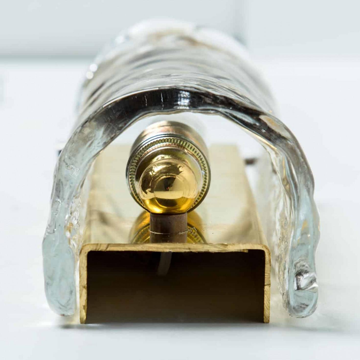 Fin du 20e siècle Plusieurs paires d'appliques demi-rondes en verre de Murano, Italie, années 1970 en vente