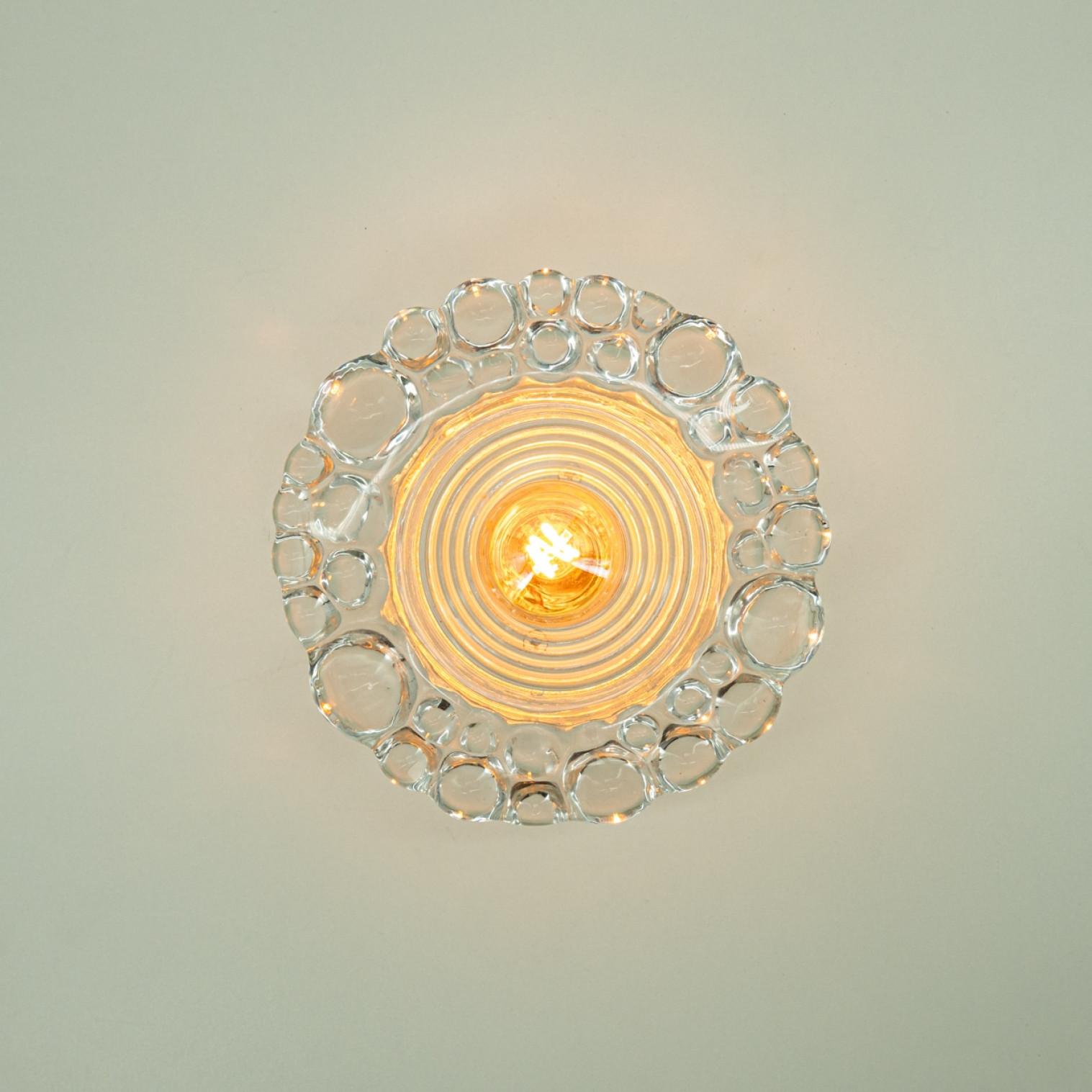 Varios apliques de cristal burbuja Peill Putzler Empotrables, 1970 en venta 7