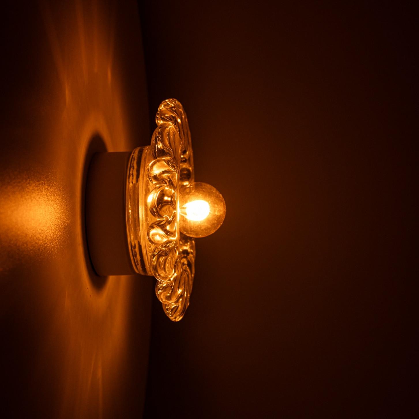 Fin du 20e siècle Plusieurs appliques en verre bullé Peill Putzler, 1970 en vente