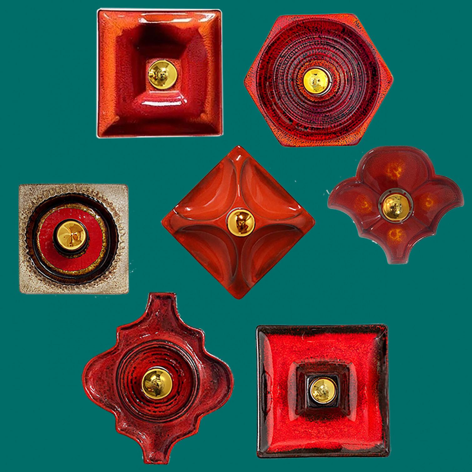 Plusieurs lampes murales mixtes de tonalité rouge en céramique émaillée, 1970 en vente 2