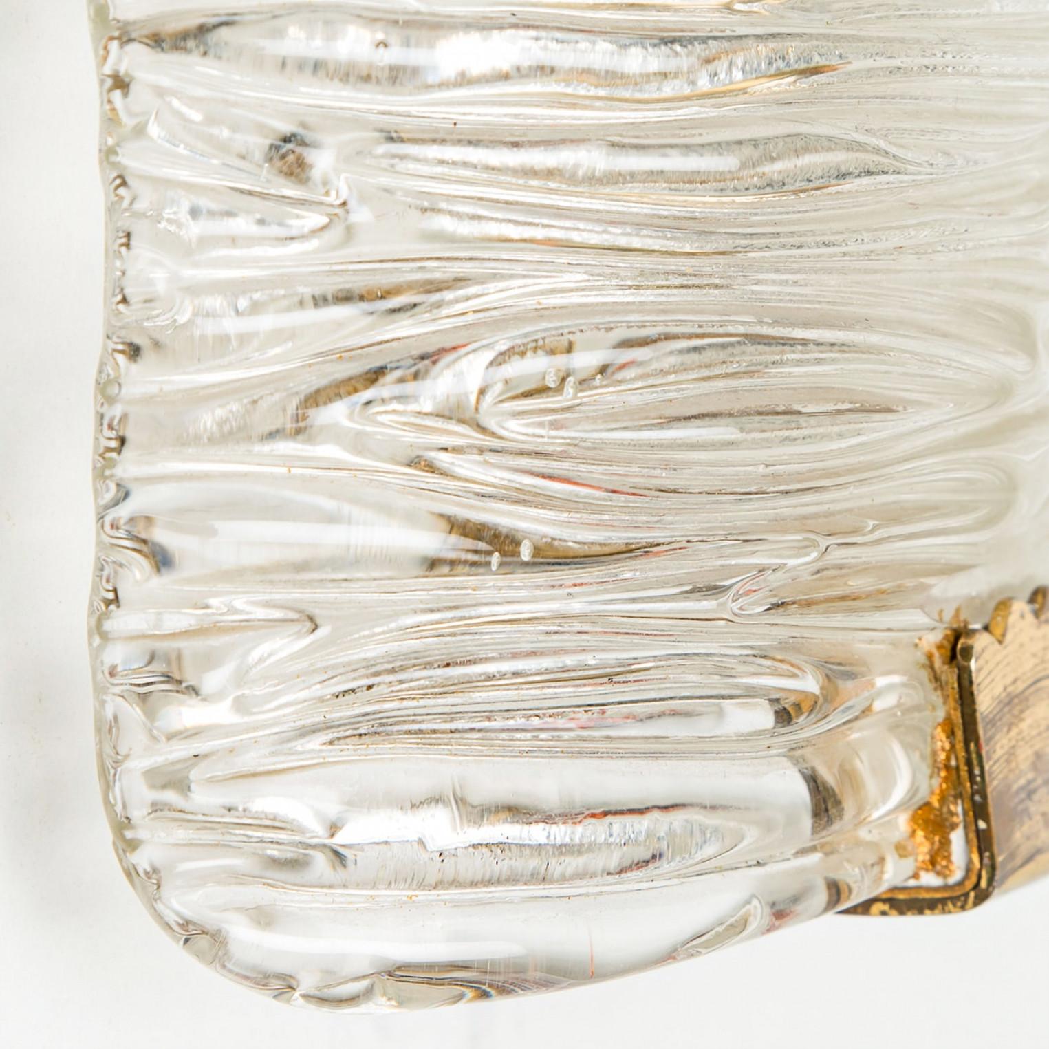 Several Solid Glass and Brass Wall Lights by J.T. Kalmar, 1960 en venta 5