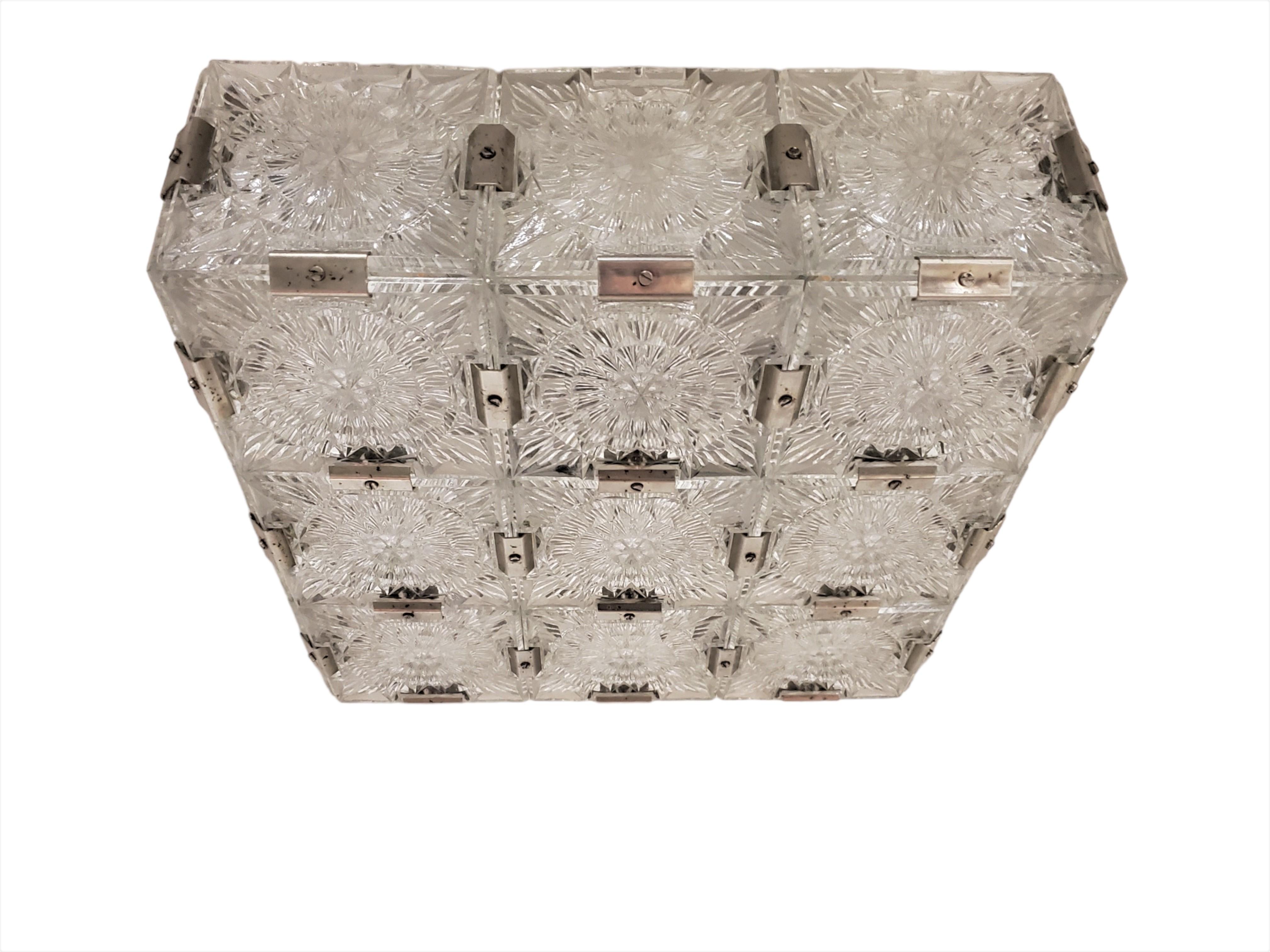 Several  sparkly Mid Century frosted glass square flush mount ceiling lights For Sale 4