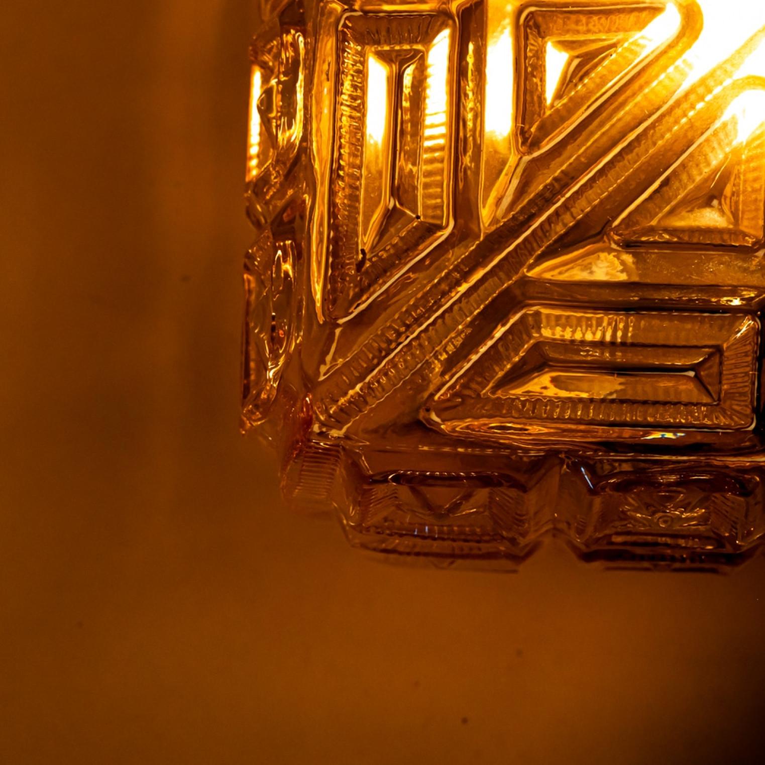 Allemand Several Square Amber Glass Flush Mounts in the Style of Tynell, 1960 en vente