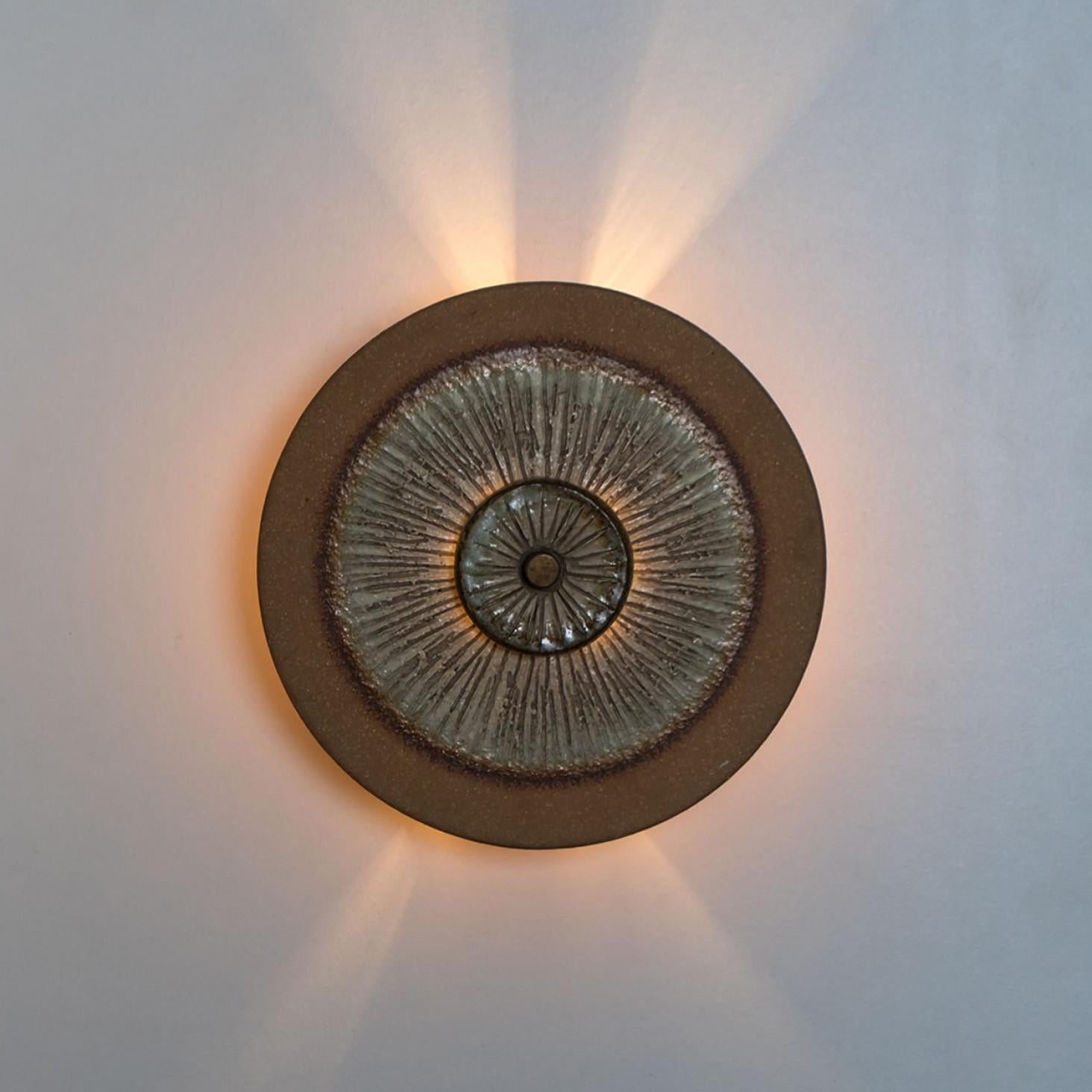 Diverse splendide lampade da parete in ceramica, Danimarca 1970 in vendita 9