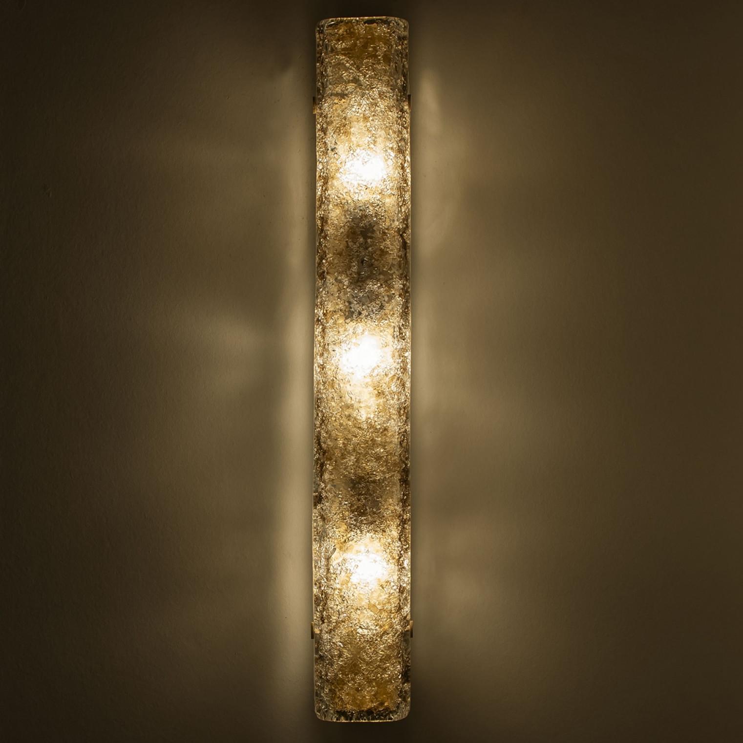 Plusieurs lampes murales en verre fumé de Kaiser Leuchten, années 1970 en vente 5