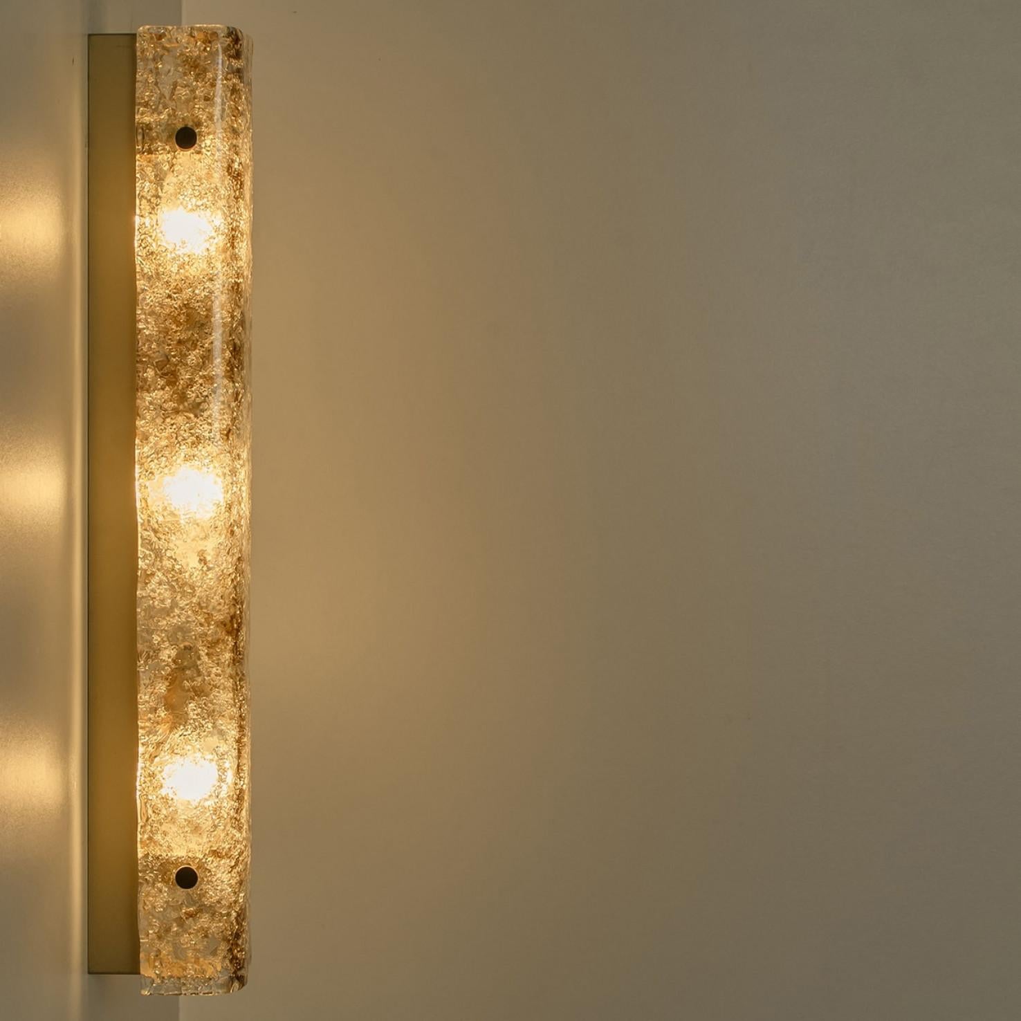 Plusieurs lampes murales en verre fumé de Kaiser Leuchten, années 1970 en vente 8