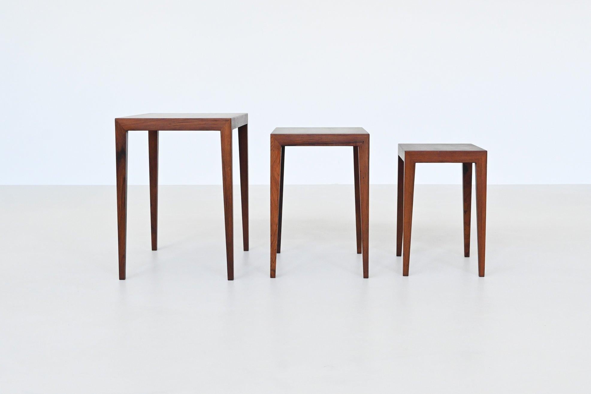 Mid-20th Century Severin Hansen #163 nesting tables in rosewood Haslev Denmark 1960 For Sale