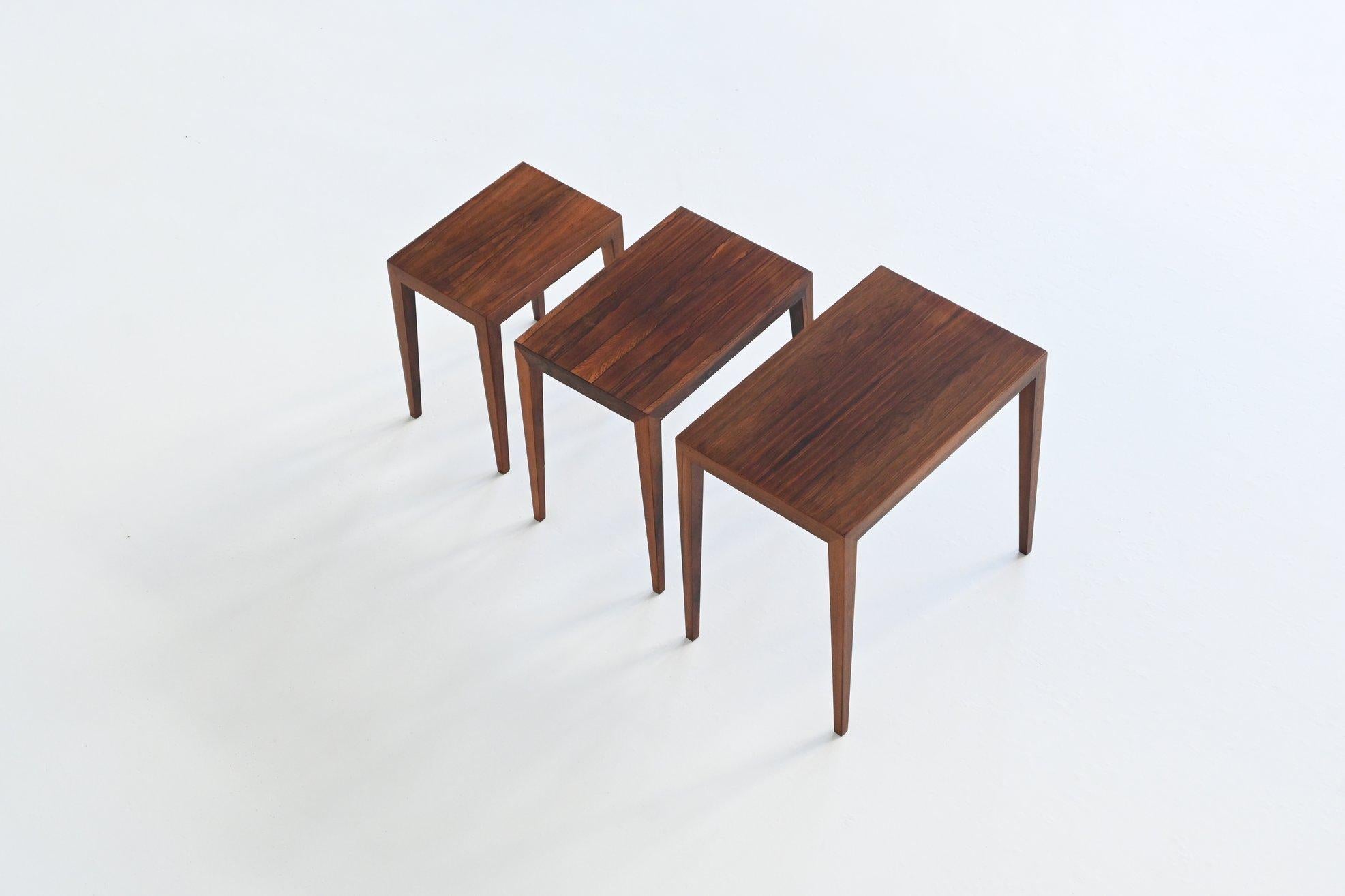 Rosewood Severin Hansen #163 nesting tables in rosewood Haslev Denmark 1960 For Sale