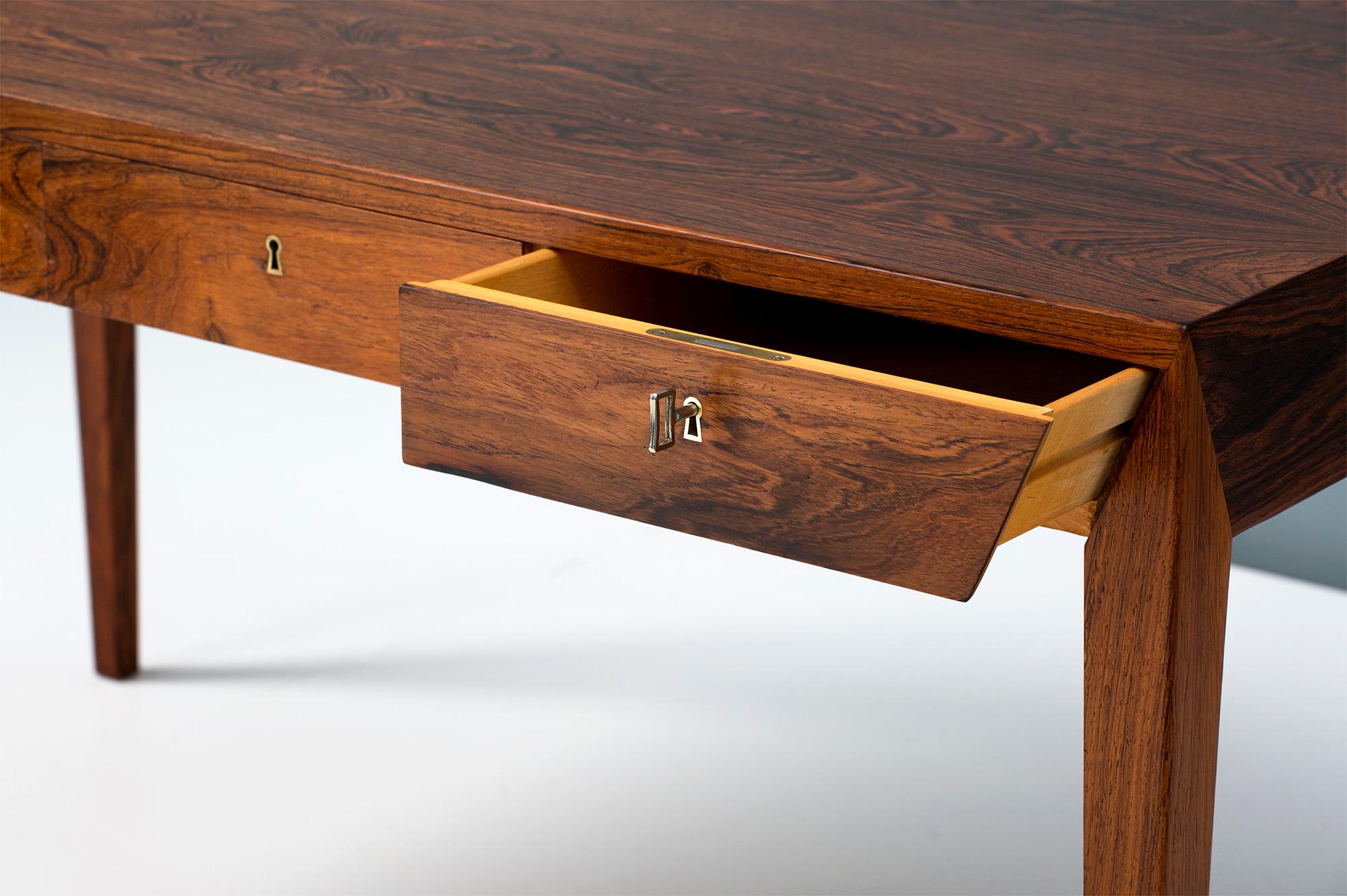Severin Hansen 1950s Danish Rosewood Writing Desk In Good Condition In London, England