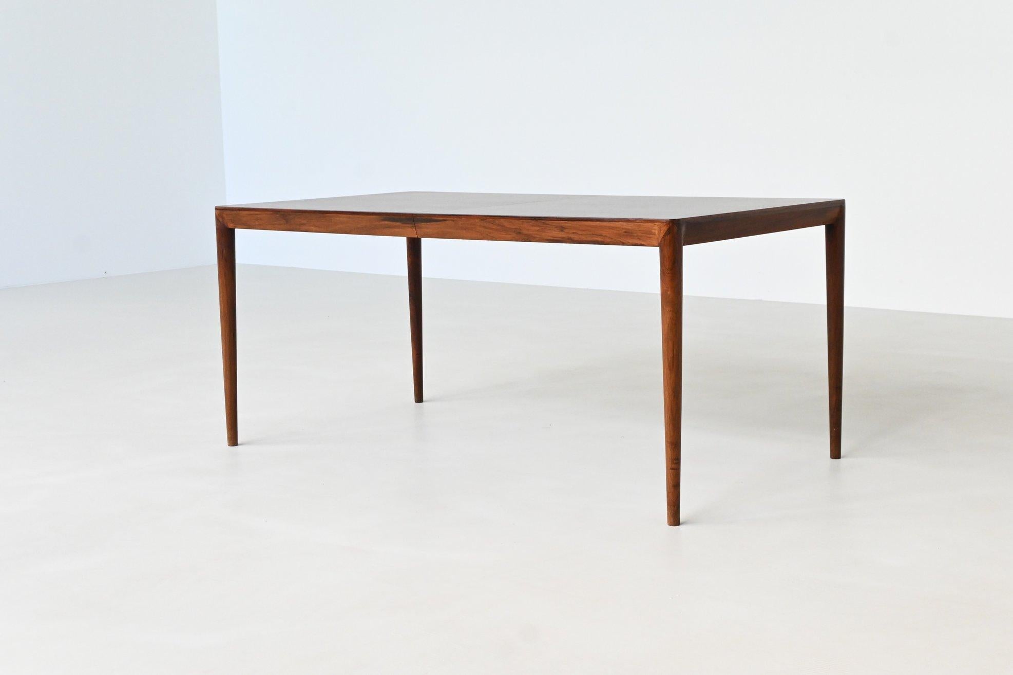 Severin Hansen dining table in rosewood Haslev Denmark 1960 Bon état - En vente à Etten-Leur, NL