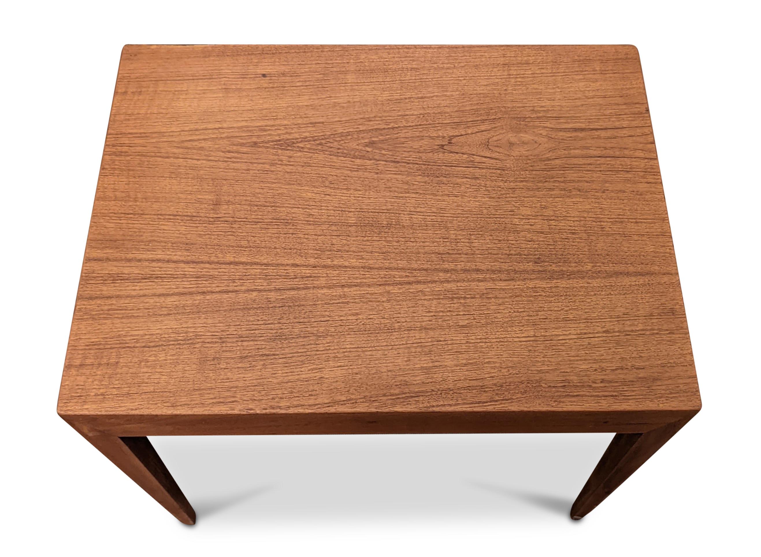 Severin Hansen Hasle Sewing and Yarn Teak Side Table Vintage Danish Mid-Century In Good Condition In Brooklyn, NY