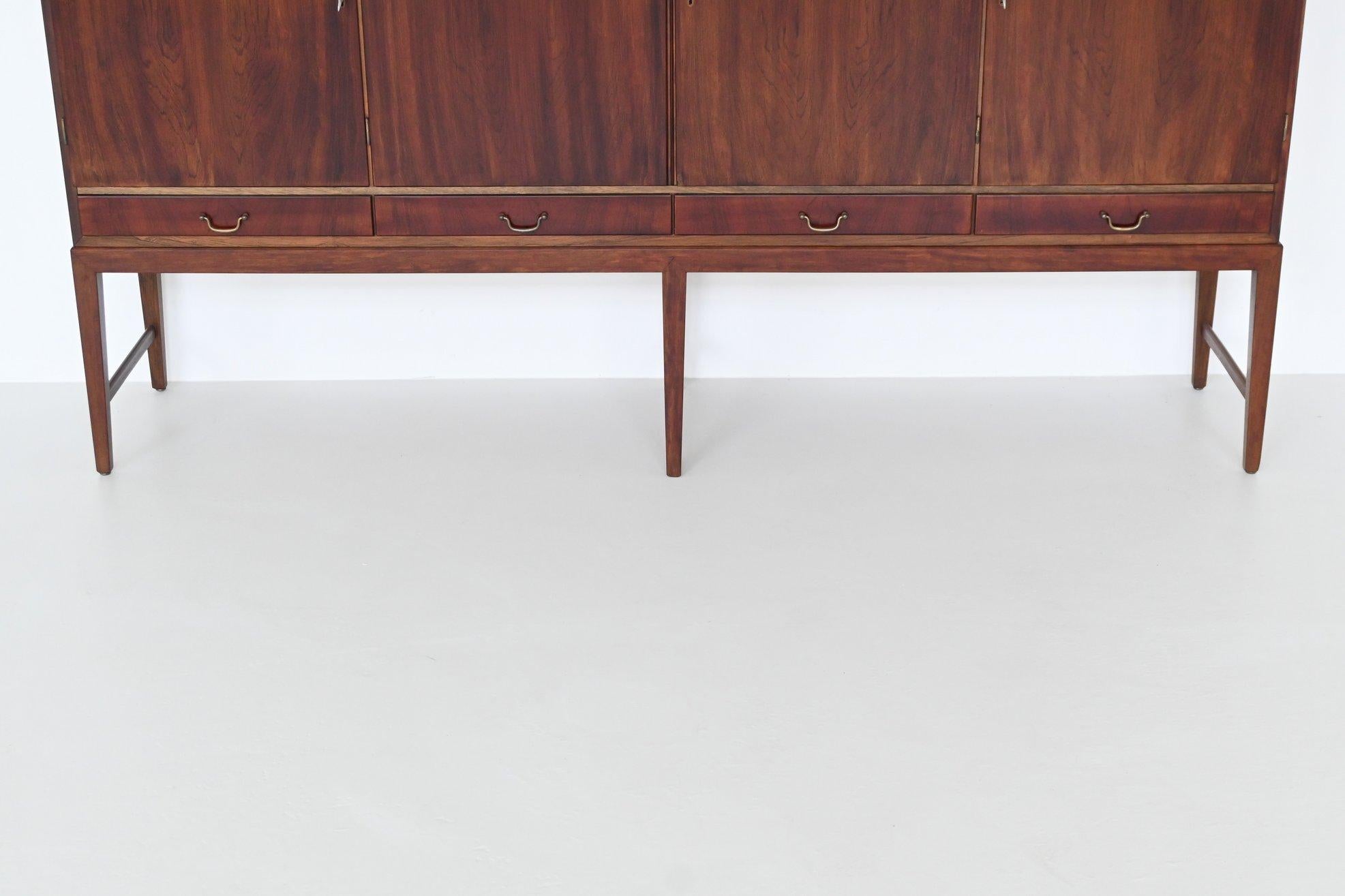 Bois de rose Buffet haut Severin Hansen en palissandre Haslev Møbelsnedkeri Danemark 1960 en vente