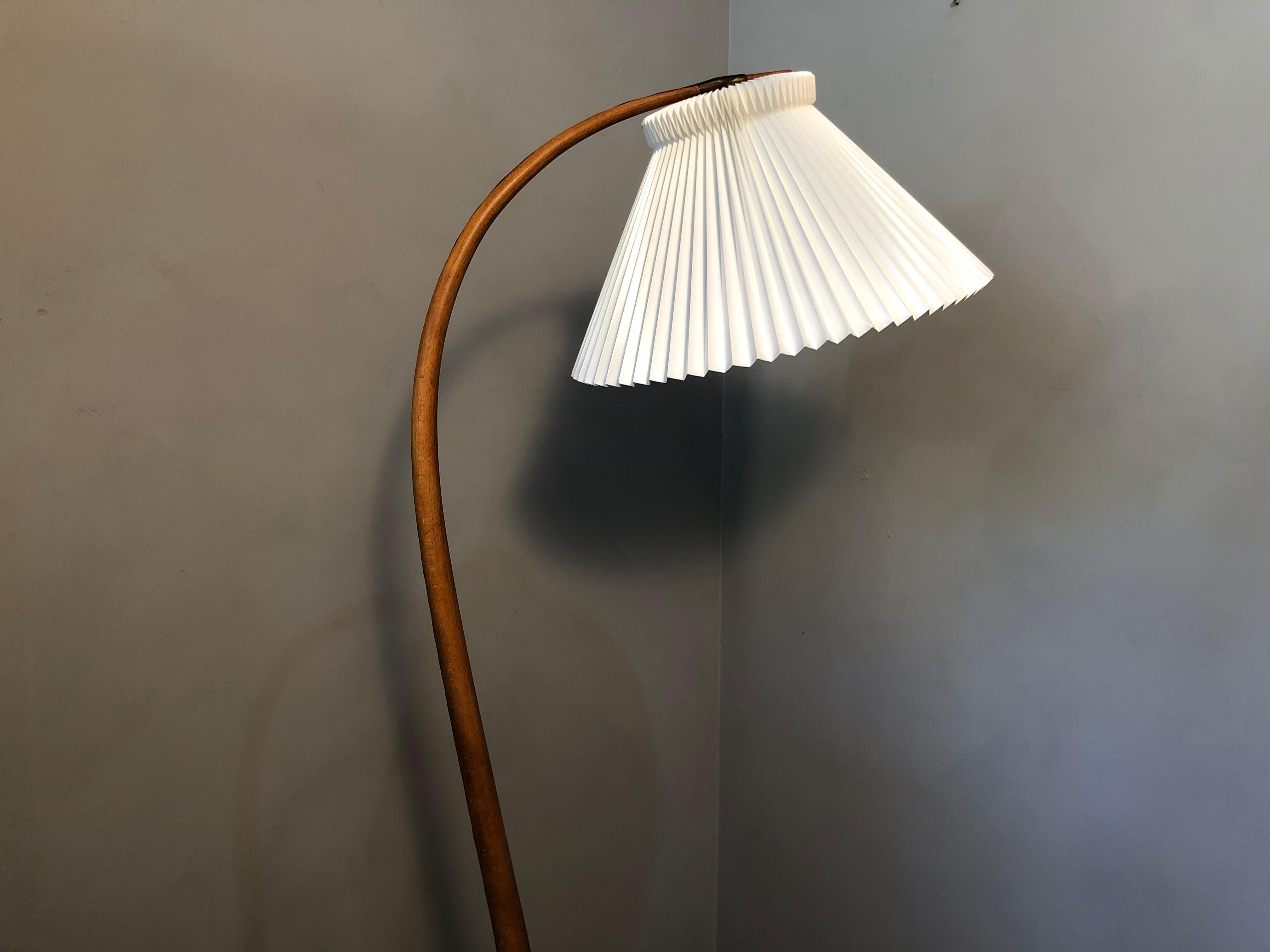 The ‘Bridge’ floor lamp. A truly iconic Danish Mid-Century Modern lamp design from Severin Hansen Jr. and produced by Haslev. Dating from the 1950s, this very rare lamp has been fully rewired and polished. New genuine Le Klint shade - as per