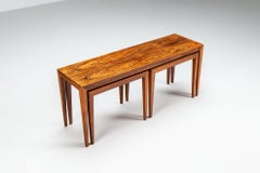 Severin Hansen, set di 3 tavolini impilabili in palissandro, Haslev, Danimarca, 1960