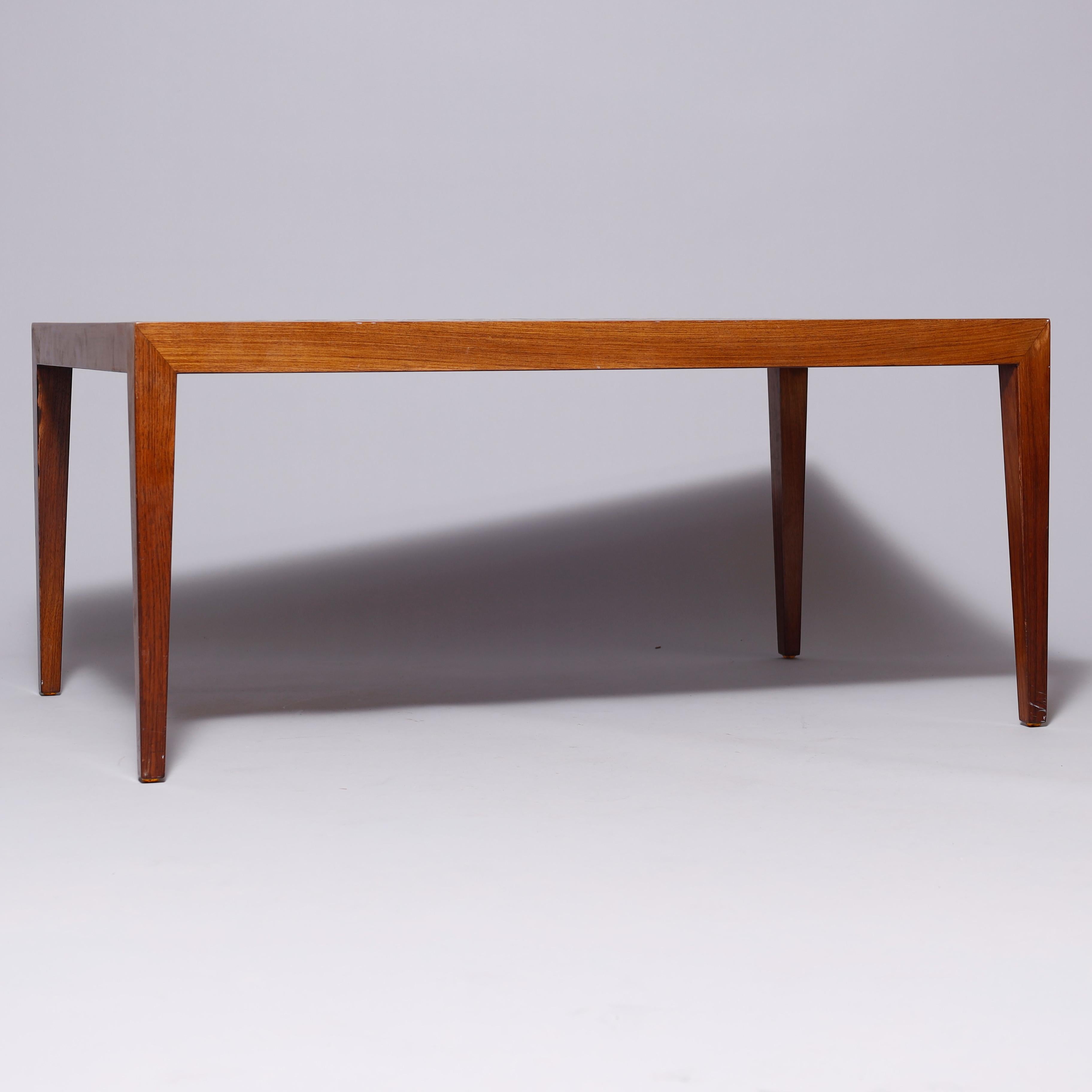 Table basse SEVERIN HANSEN par Haslev Mobelfabrik et Royal Copenhagen Danemark 1960 en vente 3