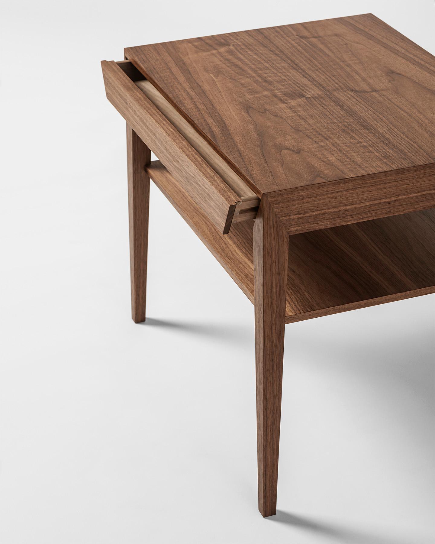 Severin Hansen Model 35 Walnut Nightstands with Wood Shelf - New Edition In New Condition For Sale In London, England