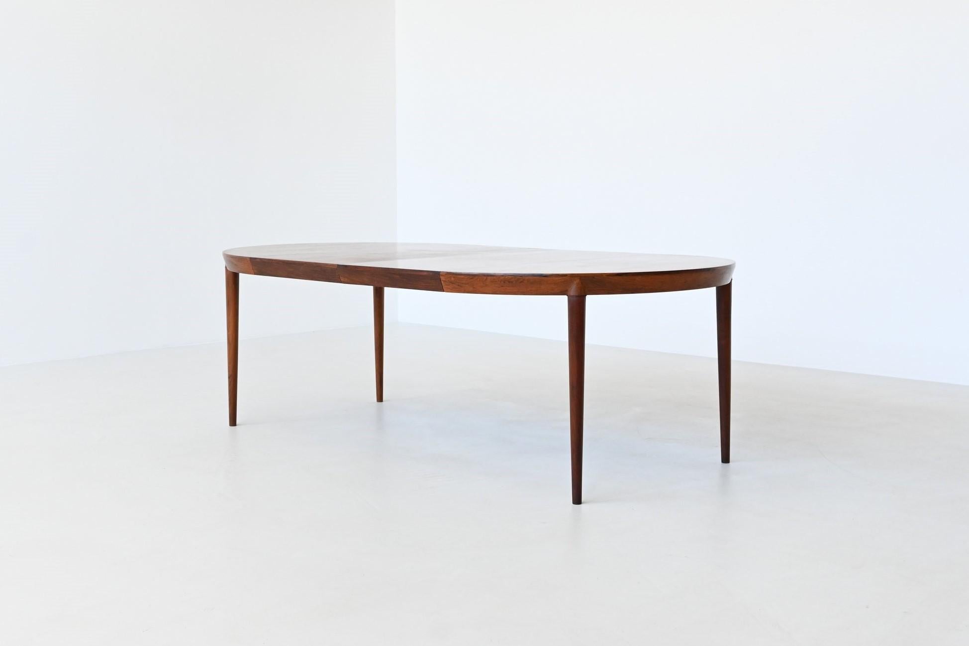 Mid-20th Century Severin Hansen model 71 dining table in rosewood Haslev Denmark 1960